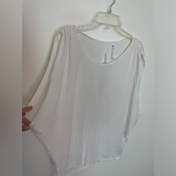 FABLETICS White workout top M - Picture 3 of 6